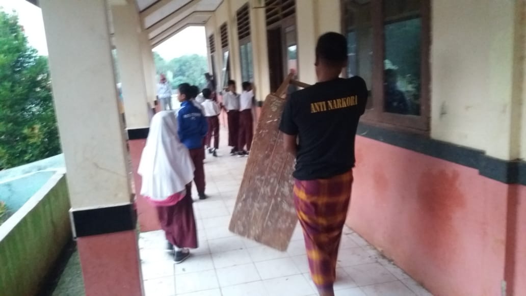 Miris Sarana Pendidikan di SDN Curug Manis Kota Serang Memprihatinkan