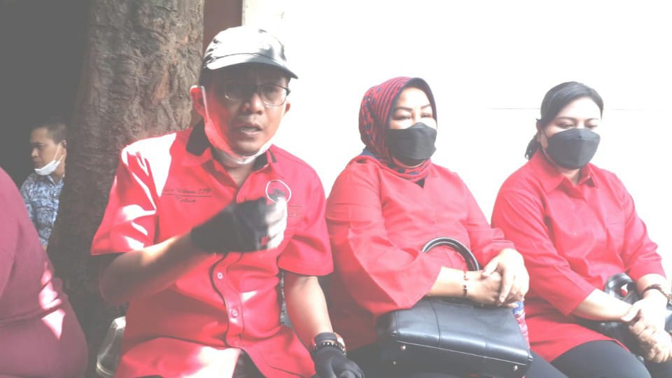 DPC PDI Perjuangan Kota Tangerang Gelar Vaksinasi Massal di Cipondoh
