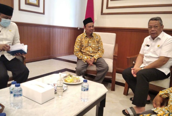 Pengurus Dewan Dakwah Tangsel Jalin Silaturahmi dengan Wali Kota