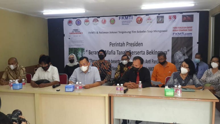FKMTI Bersama Tim Sebelas Relawan Jokowi Siap Adu Data Valid