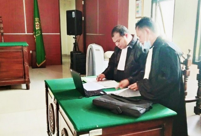 Hakim dan Penasehat Hukum MNW Terlibat Perdebatan Sengit di PN