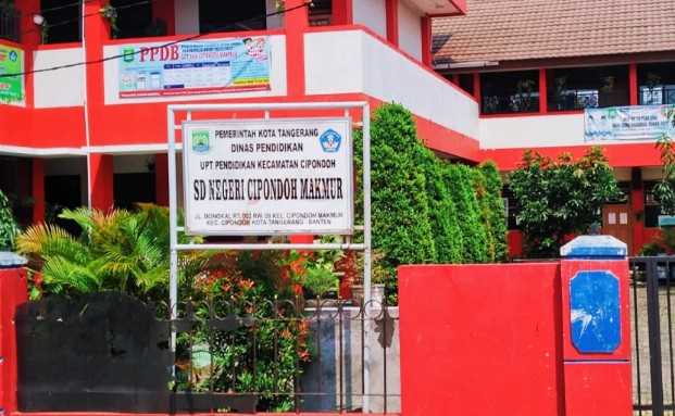 PPDB SDN Cipondoh 'Nyeleneh', Rumah Depan Sekolah Siswa Tak Diterima
