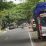 Bongkar Muat Grosok di Bahu Ruas Jalan Nasional Resahkan Warga