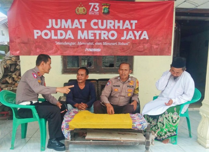 Polsek Teluknaga Gelar "Jumat Curhat" di RW 11 Desa Melayu Barat