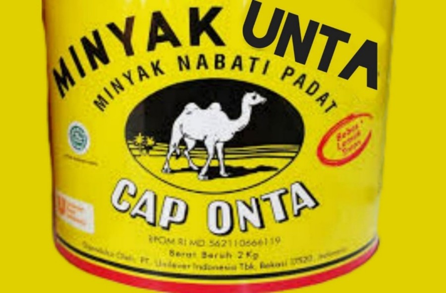 Minyak Unta Cap Unta | Sebuah Kemasan Minyak Babi