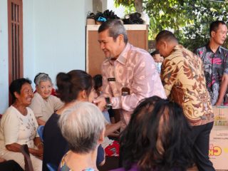 Kementerian Imigrasi dan Pemasyarakatan menyalurkan bantuan sosial untuk lansia di Tangerang, menunjukkan komitmen terhadap kesejahteraan masyarakat.