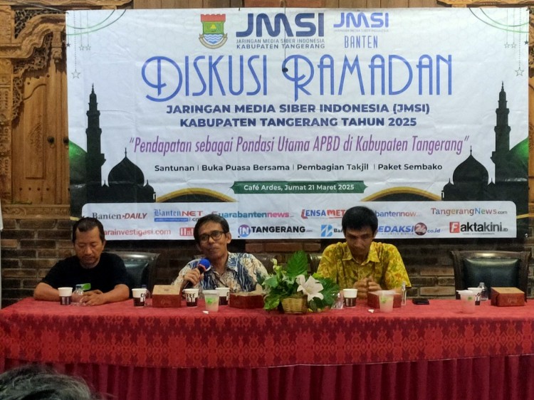Banten Tuan Rumah Pertama “Safari Buku” Jaringan Media Siber Indonesia