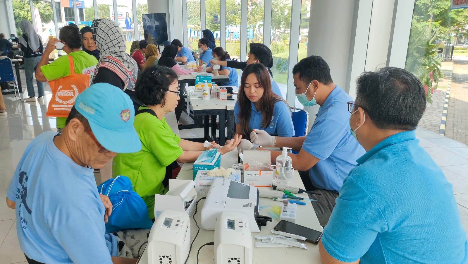Takenoko Medical Group gelar talkshow & pemeriksaan gratis di Tangerang, edukasi masyarakat tentang pentingnya gaya hidup sehat.