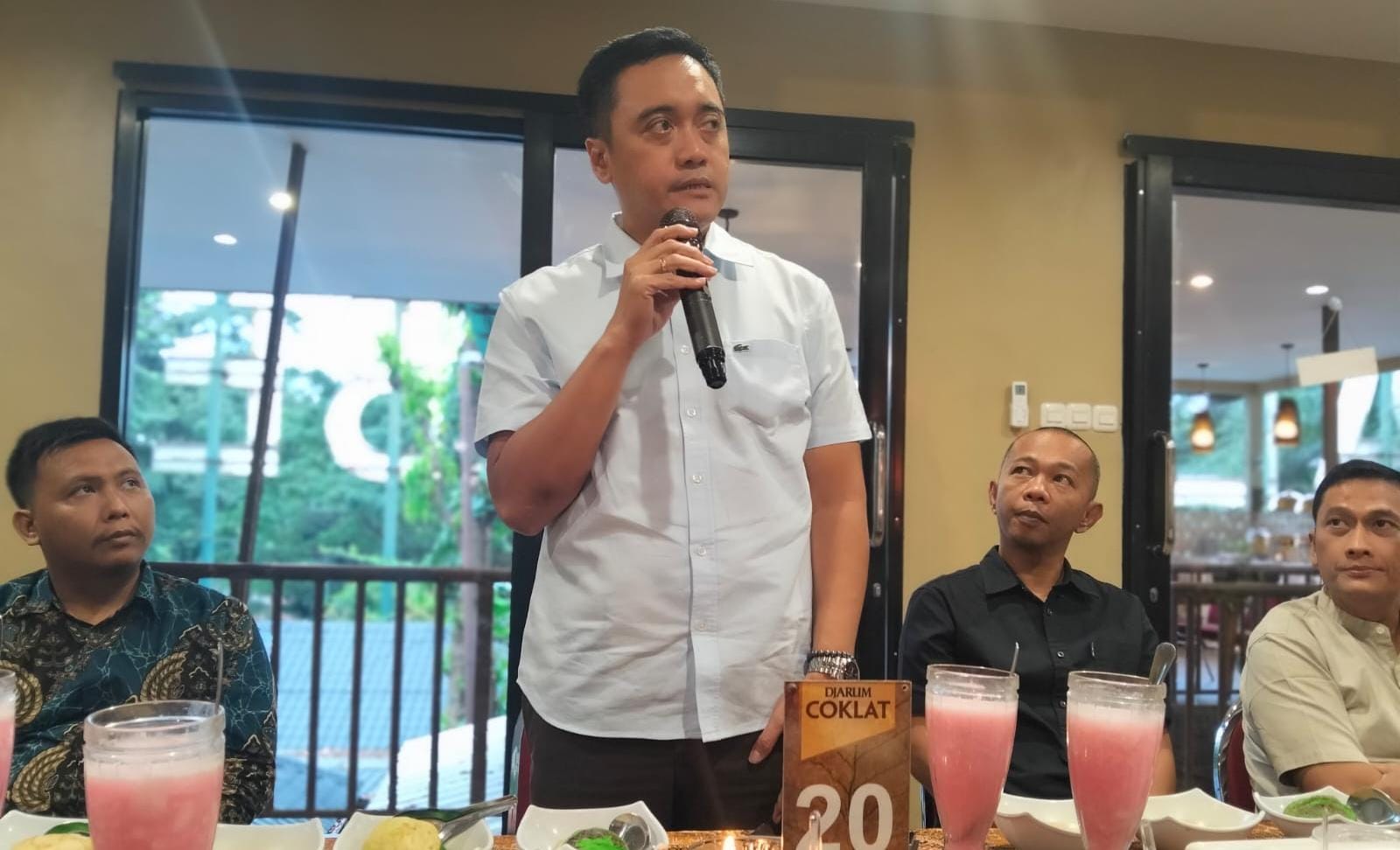 Kajari Kabupaten Tangerang buka puasa bersama wartawan FKJKT di Cikupa untuk mempererat silaturahmi dan membangun sinergi informasi publik.