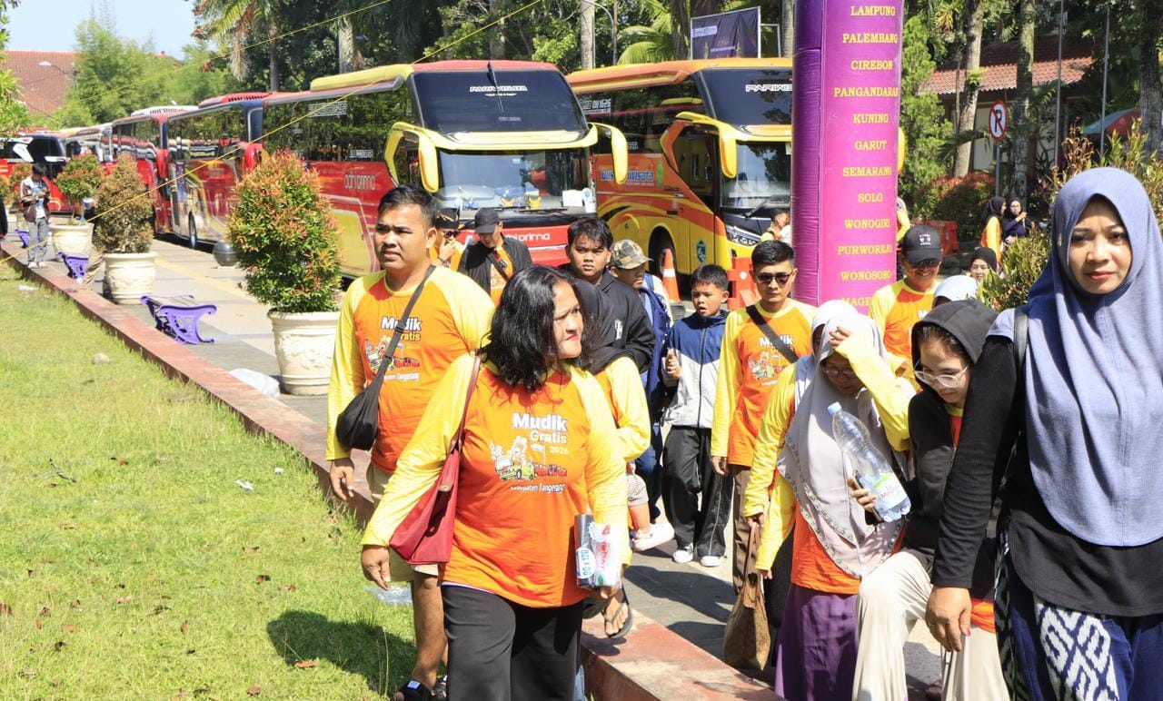 Lebih dari 3.000 warga Tangerang mudik gratis 2026 ke Jawa dan Sumatra. Disiapkan 56 bus dengan fasilitas aman dan nyaman menjelang Lebaran.