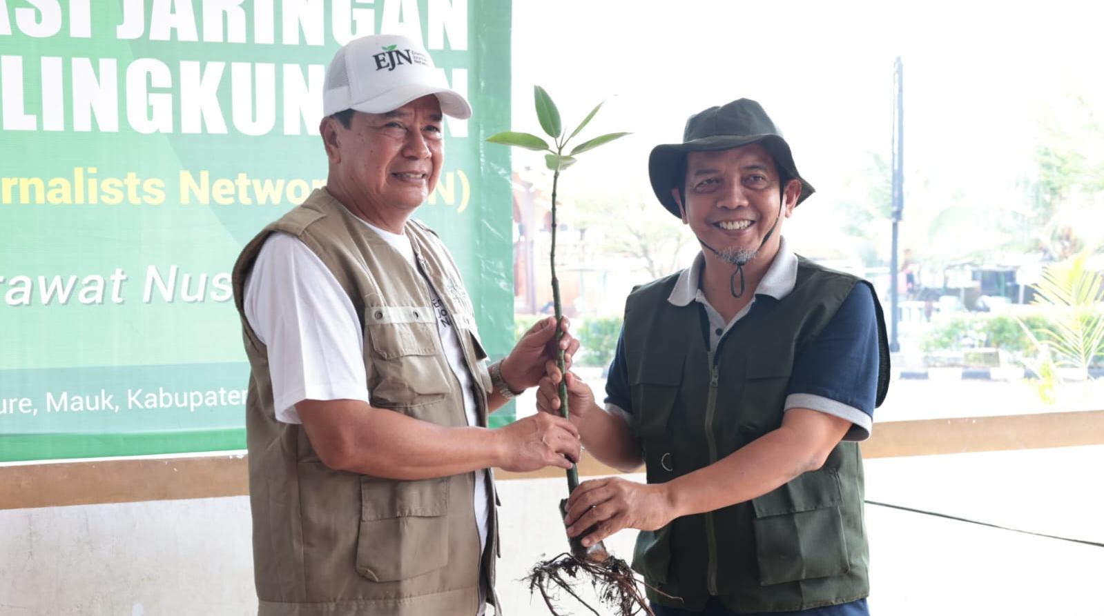 Bupati Tangerang apresiasi PT IKPP Tangerang tanam 10 ribu mangrove di Mauk, perkuat pelestarian pesisir berkelanjutan.