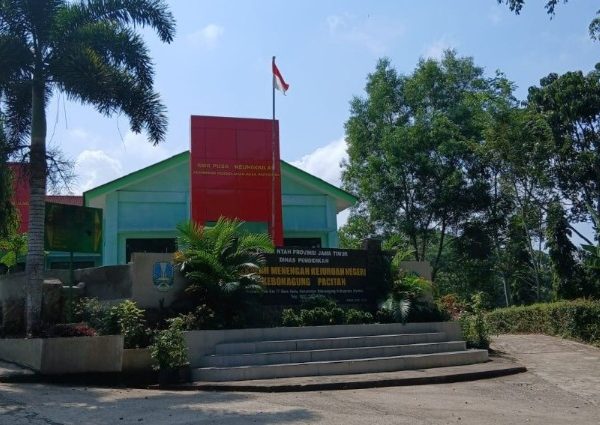 Bocor, Dokumen Resmi SMKN Kebonagung Pacitan Tetapkan Biaya pada Siswa Penerima KIP & PKH, Padahal ATURAN Tegas: WAJIB GRATIS 100%
