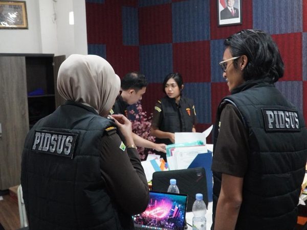 Kejari Tangerang Geledah PKBM di Kosambi Terkait Dugaan Penyimpangan Dana BOP