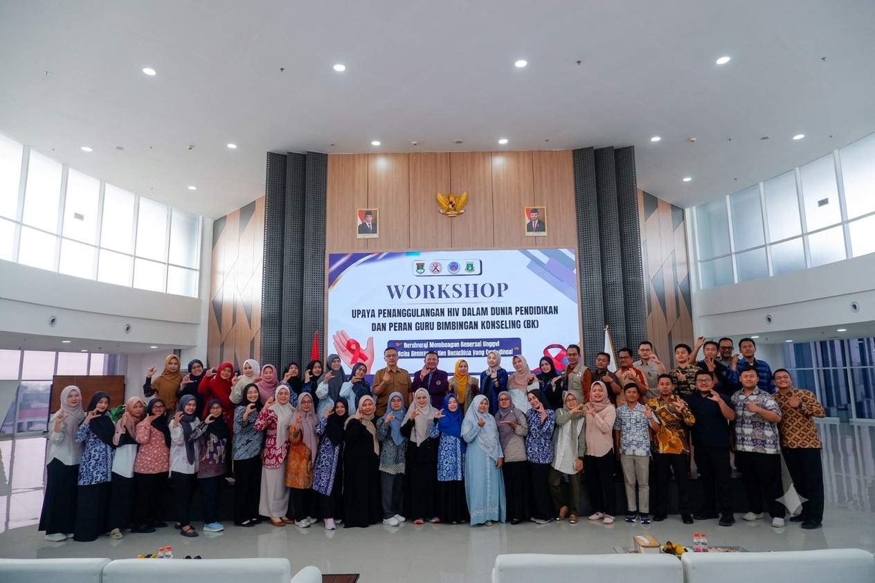 KPA Kabupaten Tangerang melatih guru BK SMA/SMK memperkuat pencegahan HIV/AIDS di sekolah melalui edukasi, konseling, dan anti stigma.